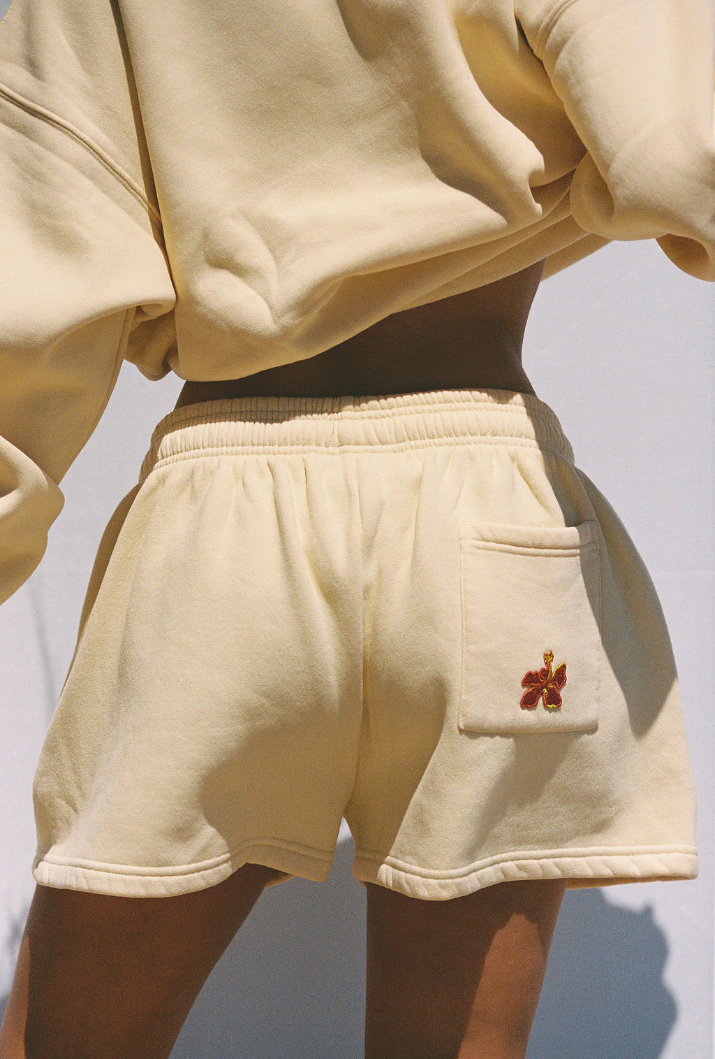 Hibiscus Staple Shorts - Yellow - Image 8