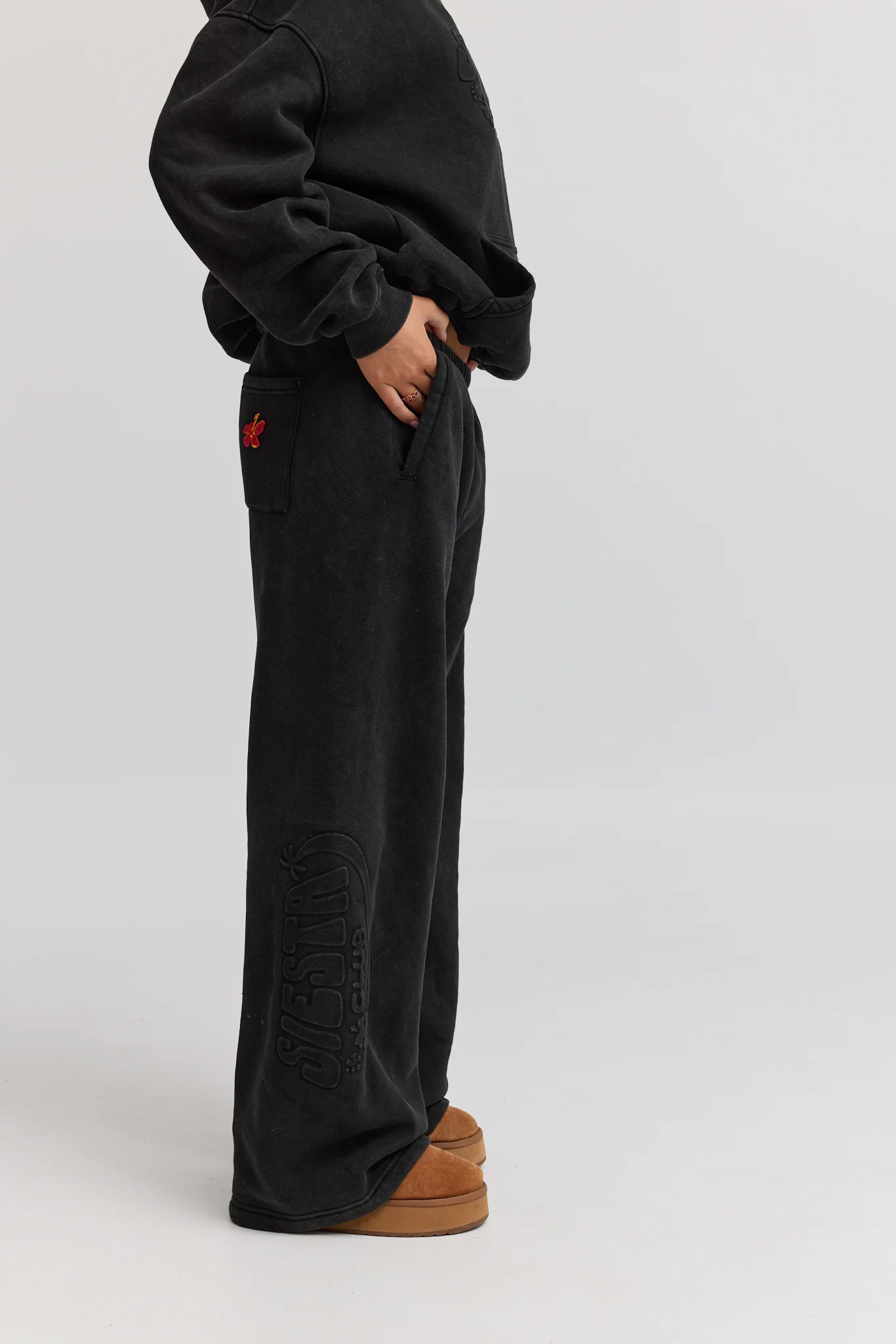 Palma Wide Leg Sweatpants - Vintage Black - Image 6
